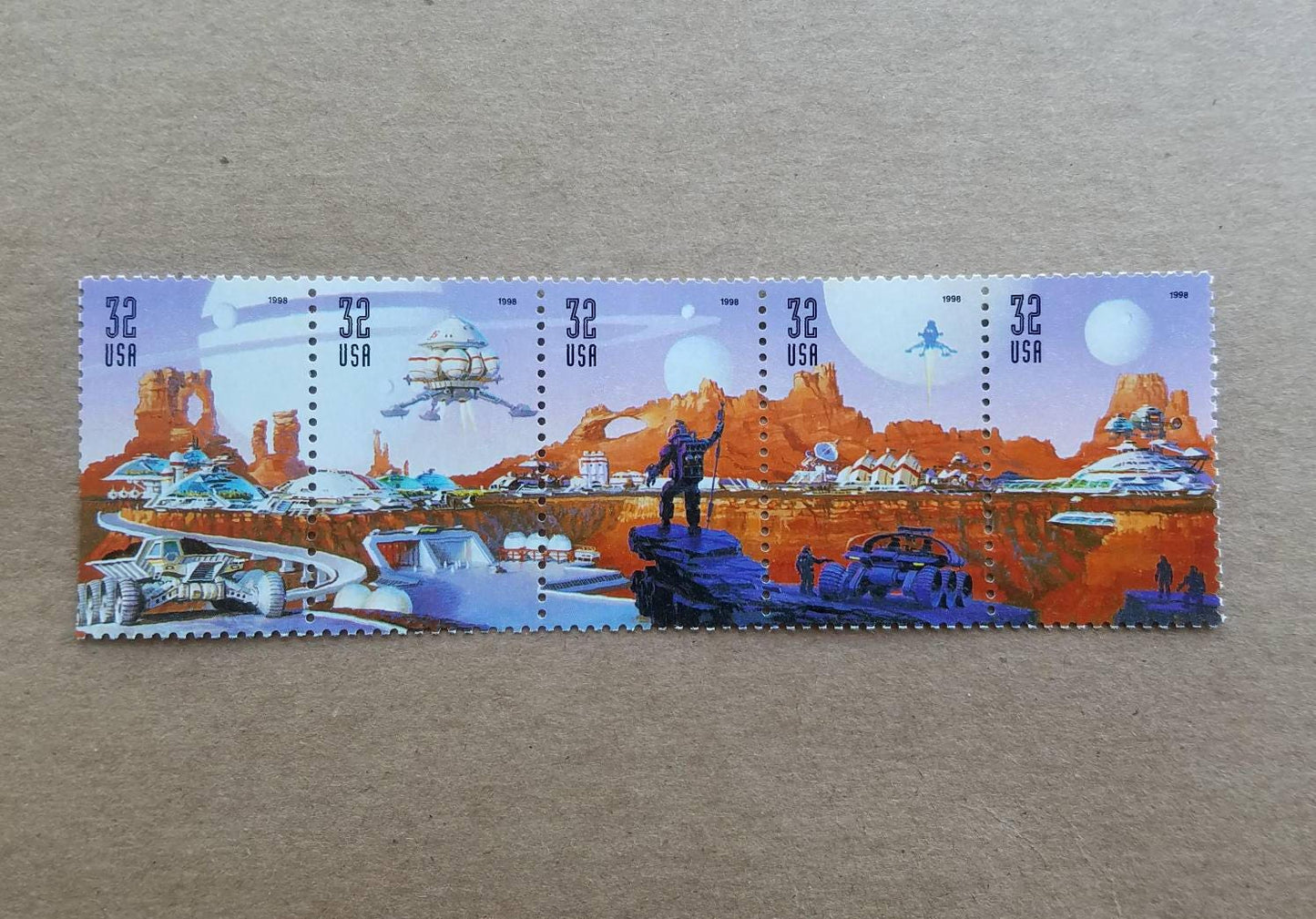 Five (5) vintage unused postage stamps - Sci-fi & Space discovery // 32 cent stamps. Face value 1.60