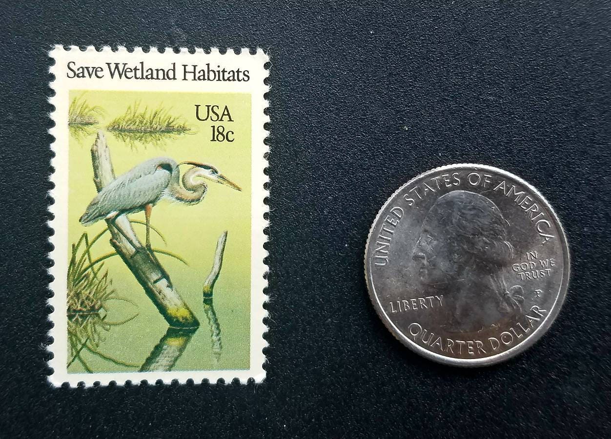 Five (5) vintage unused postage stamps - Blue heron, Save wetland habitats // 18 cent stamps // Face value 0.90