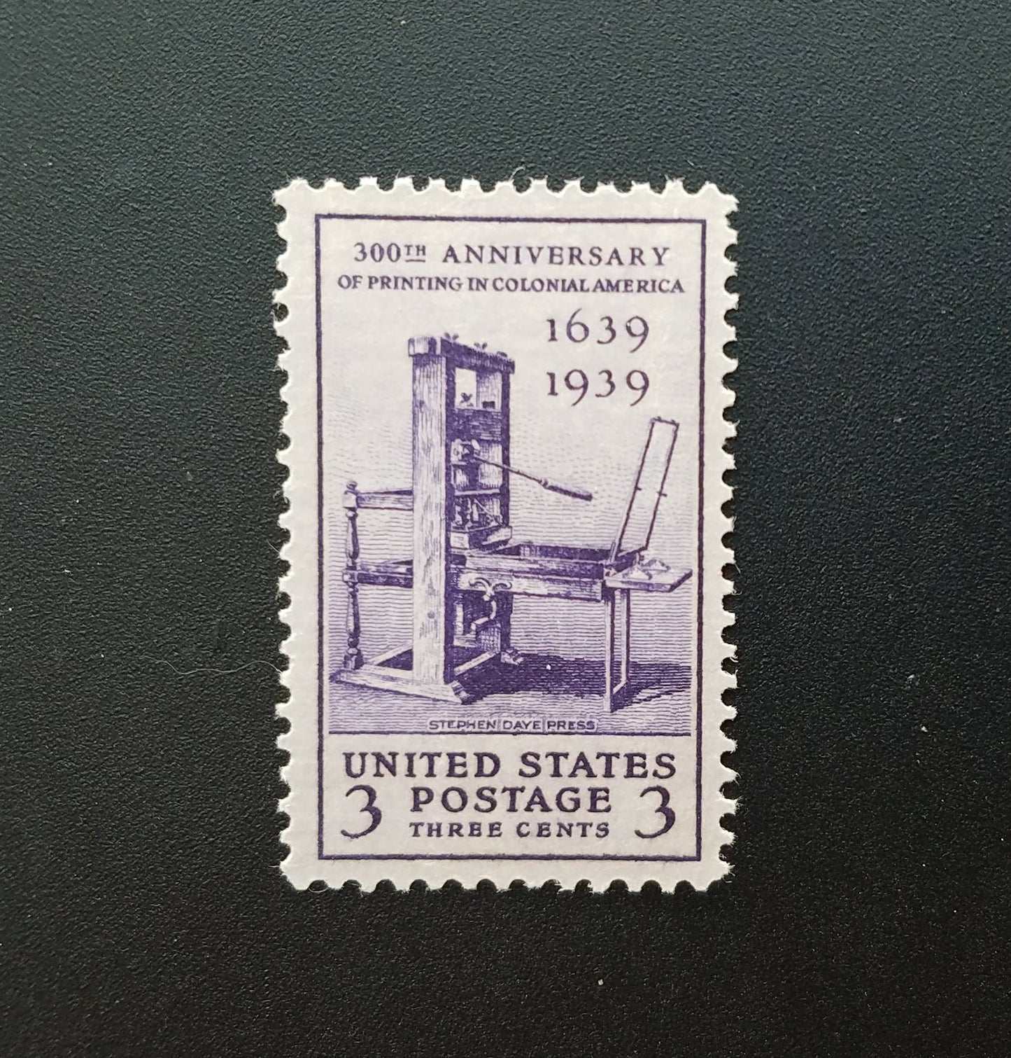 Five (5) vintage unused postage stamps - First Printing Press in America // 3 cents stamps