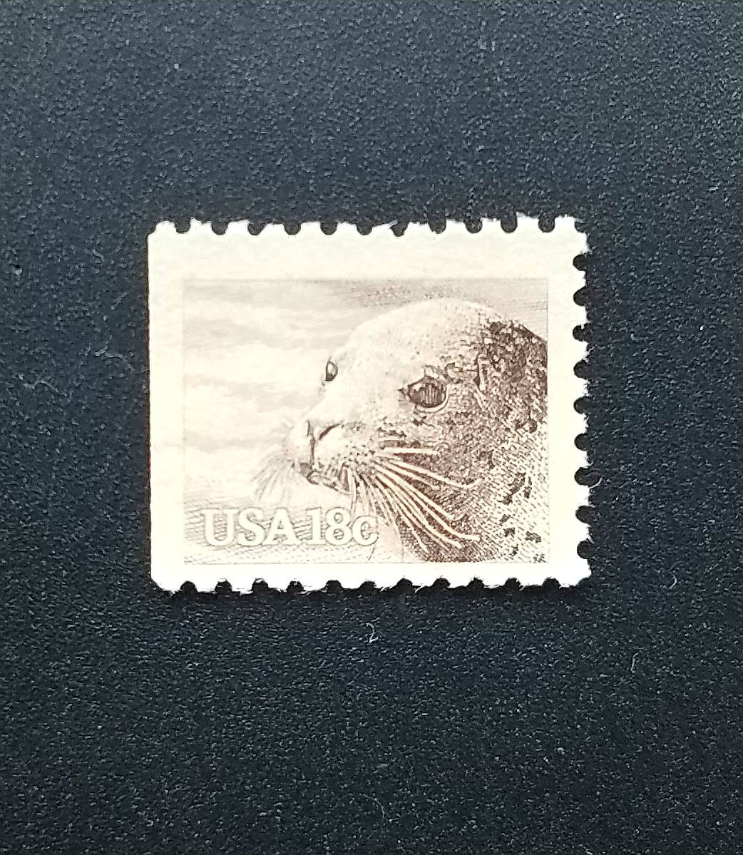 Five (5) vintage unused postage stamps - Seal, American wildlife // 18 cent stamps // Face value 0.90