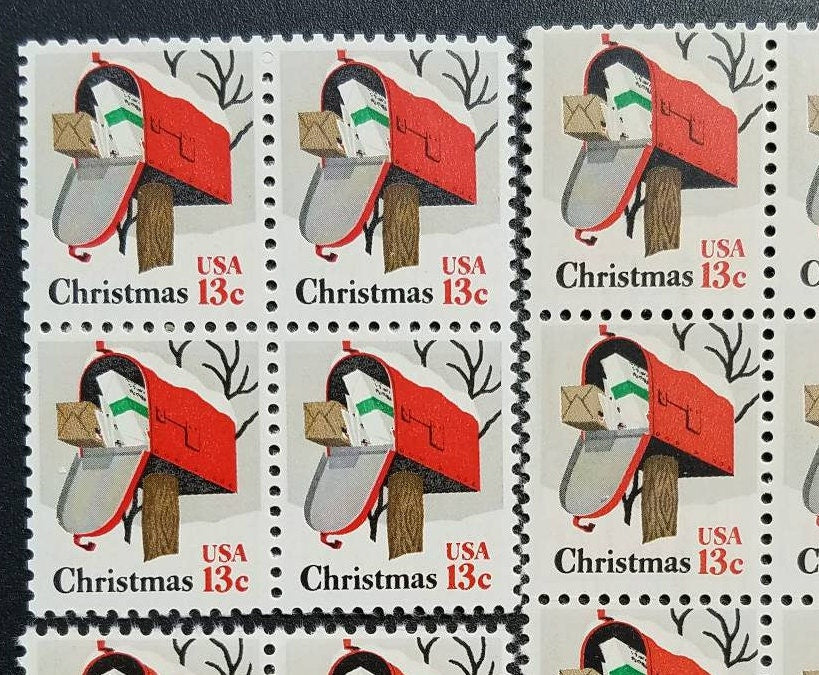 Five (5) vintage Christmas postage stamps - Christmas mailbox // 13 cent stamps // face value 0.65