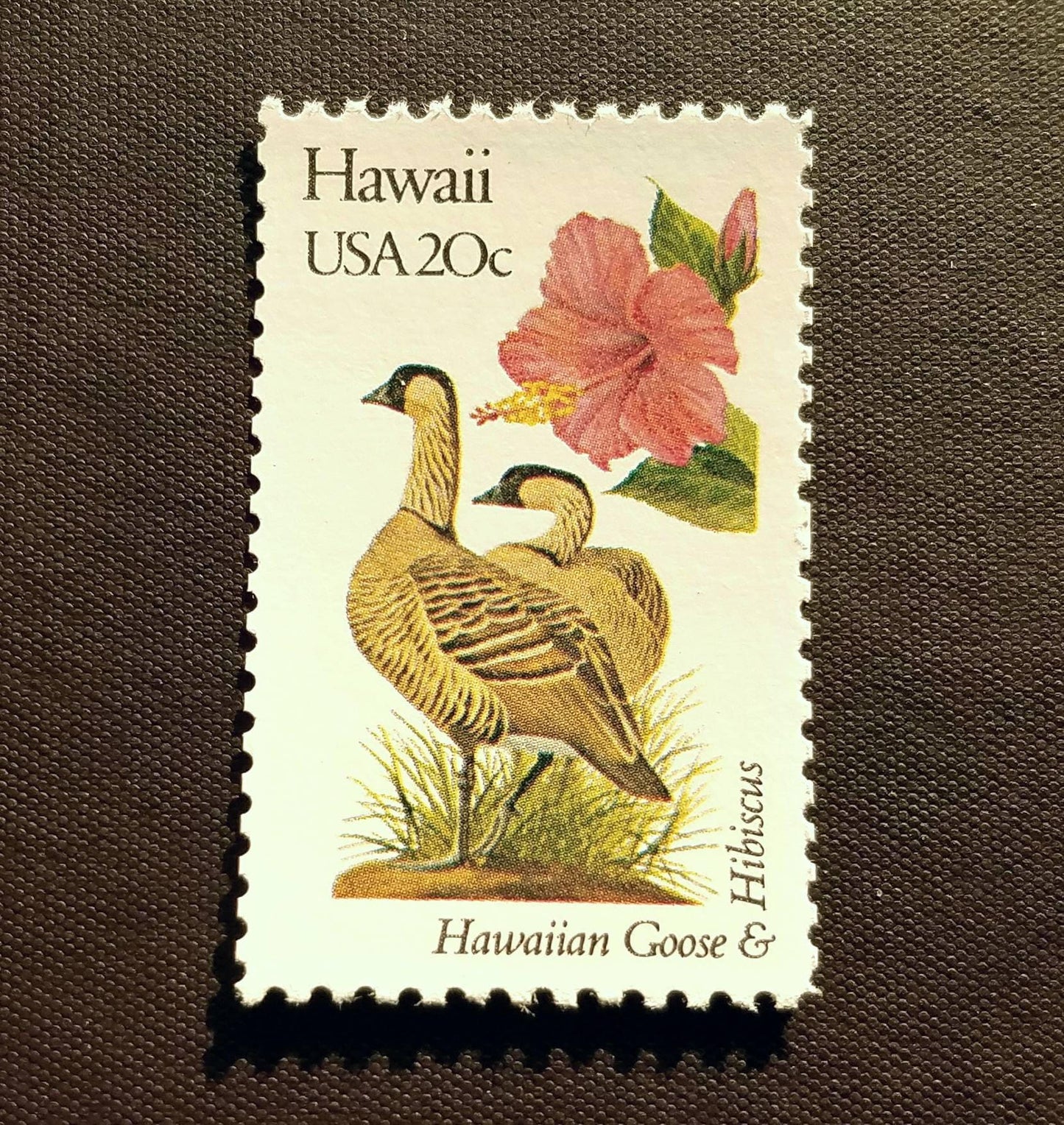 Five (5) vintage unused postage stamps - Hawaii state bird and flower // 20 cent stamps // Face value 1.00