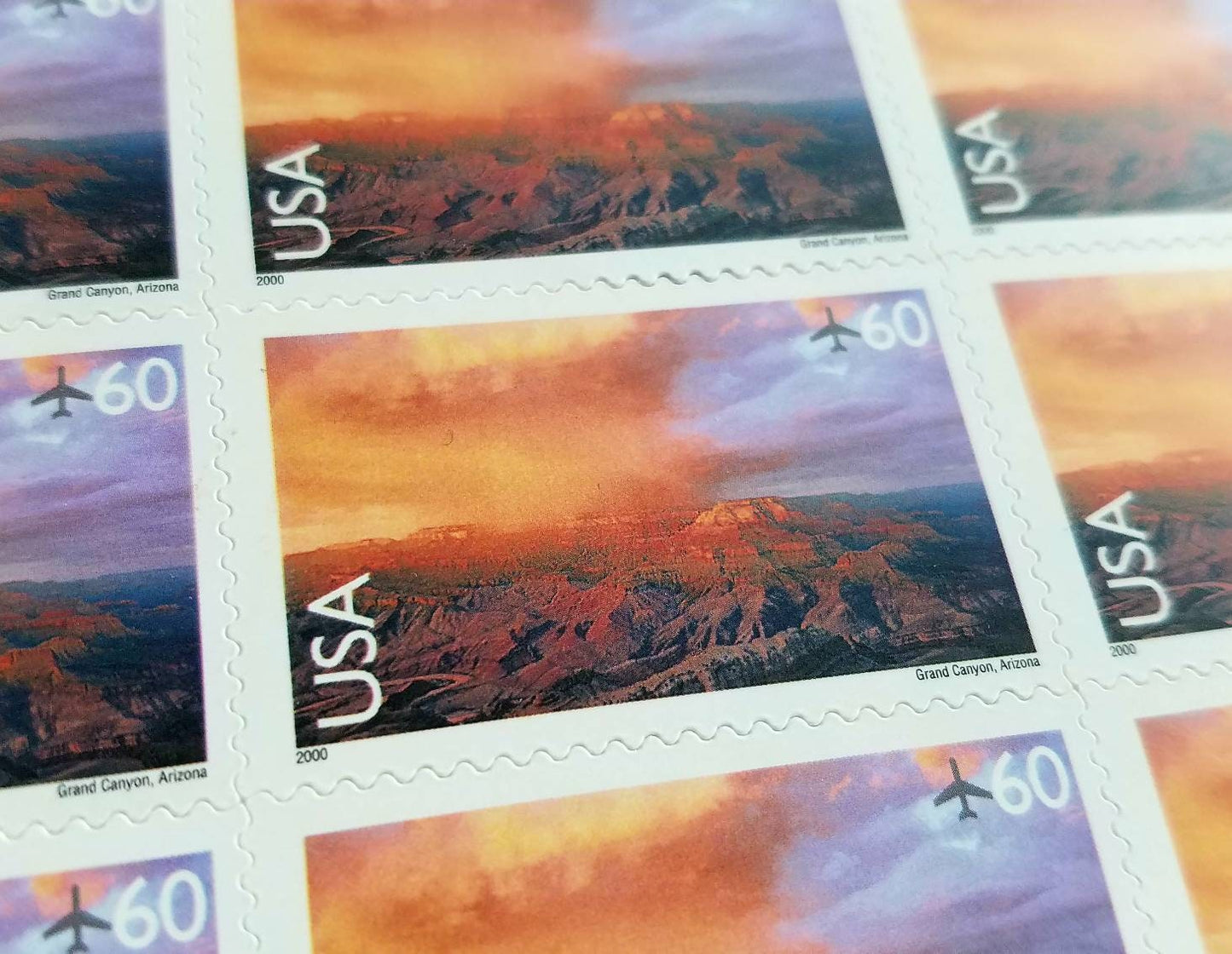 Five (5) unused postage stamps - Air mail: landscape, Grand Canyon // 60 cent stamps // Face value 3.00