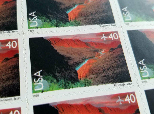 Five (5) vintage unused postage stamps - Air mail: landscape, Rio Grande // 40 cent stamps // Face value 2.00