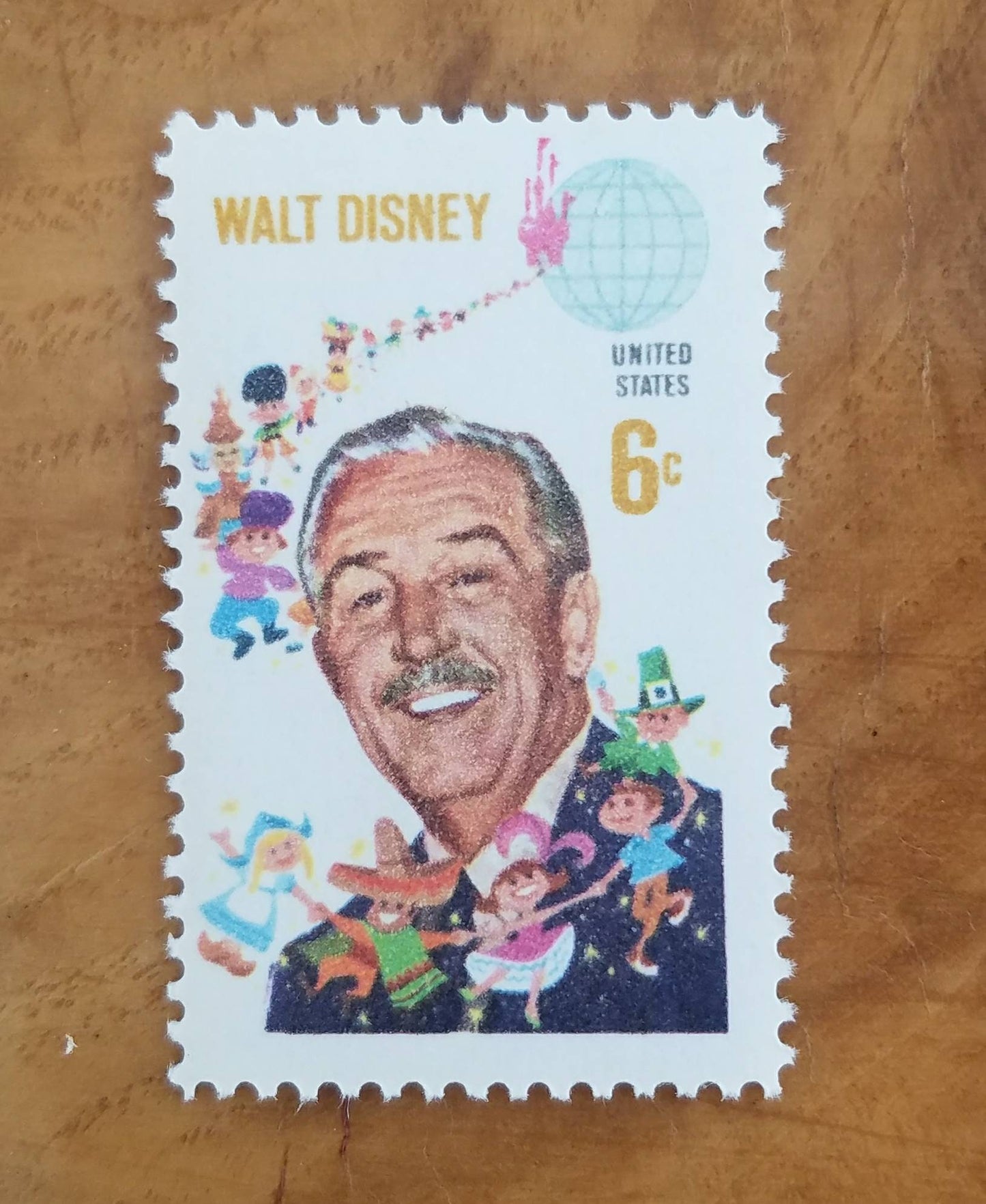 Five (5) unused postage stamps - Walt Disney // 6 cent stamps // Face value 0.30