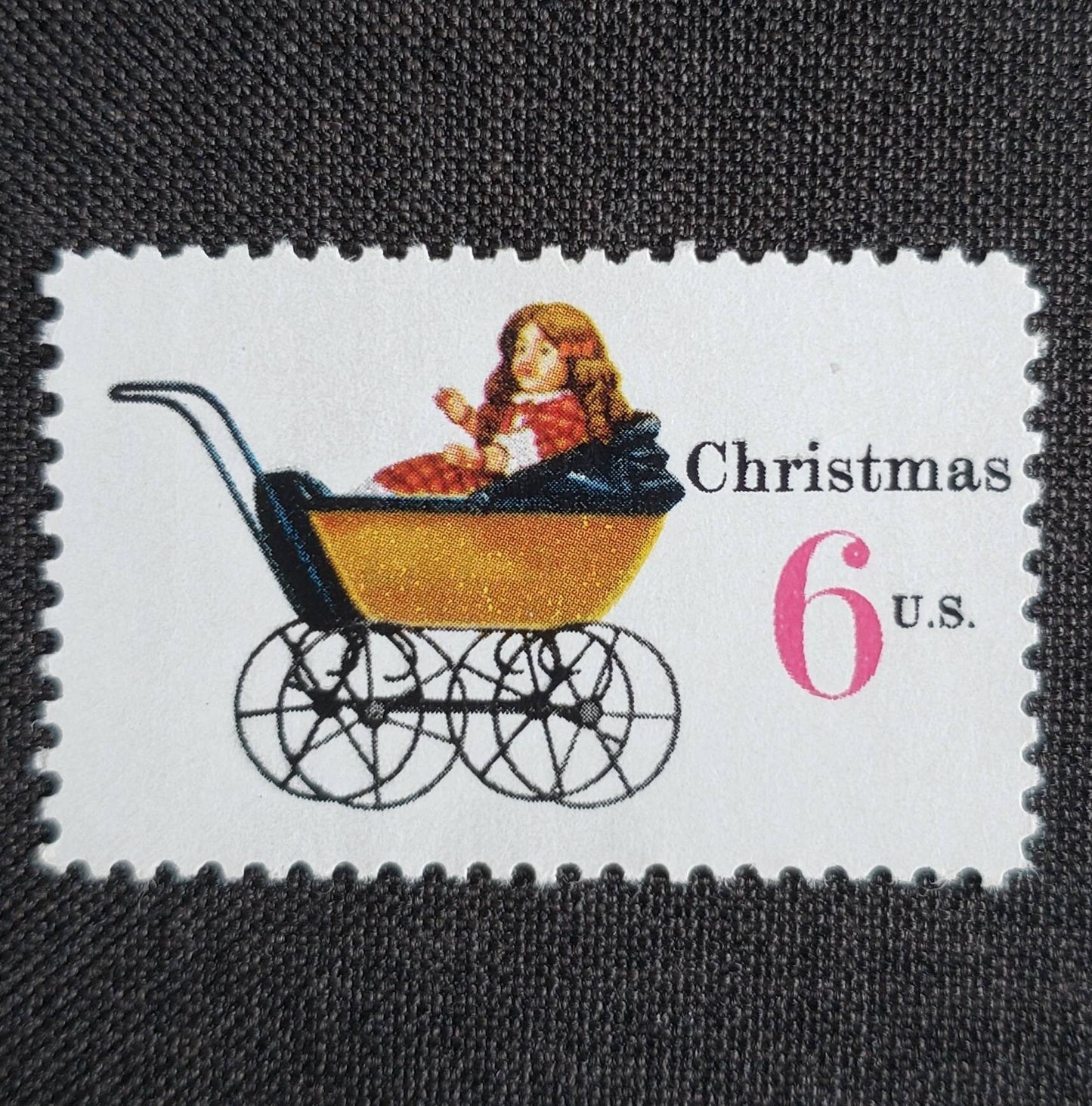 Five (5) vintage unused Christmas postage stamps - Doll // 6 cent stamps // Face value 0.30